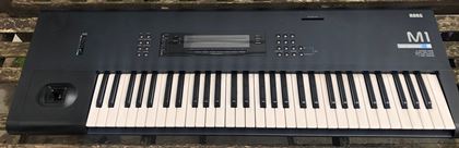 Korg-M1"